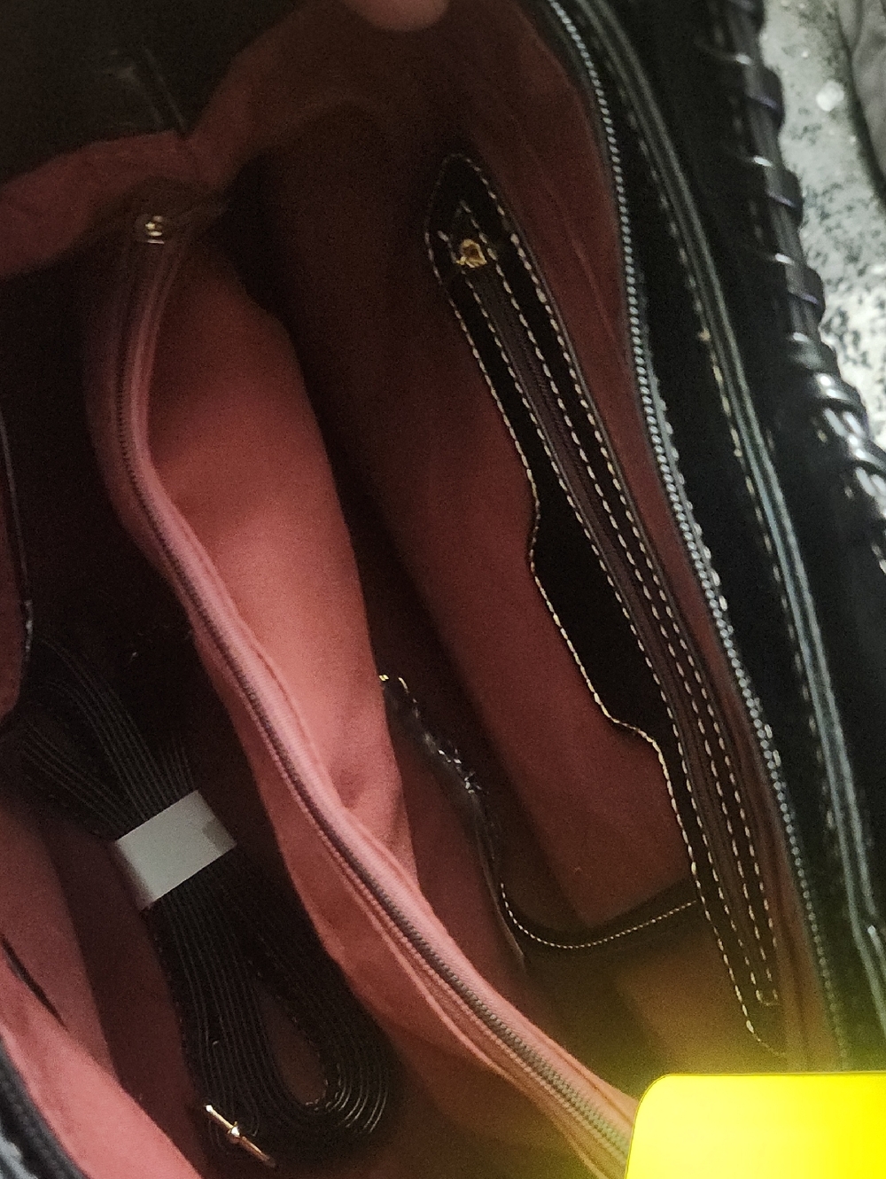 5 Space Large Black Shoulder/Hand Bag with Red Ladybug Accent Pocket - Picture 4 of 5